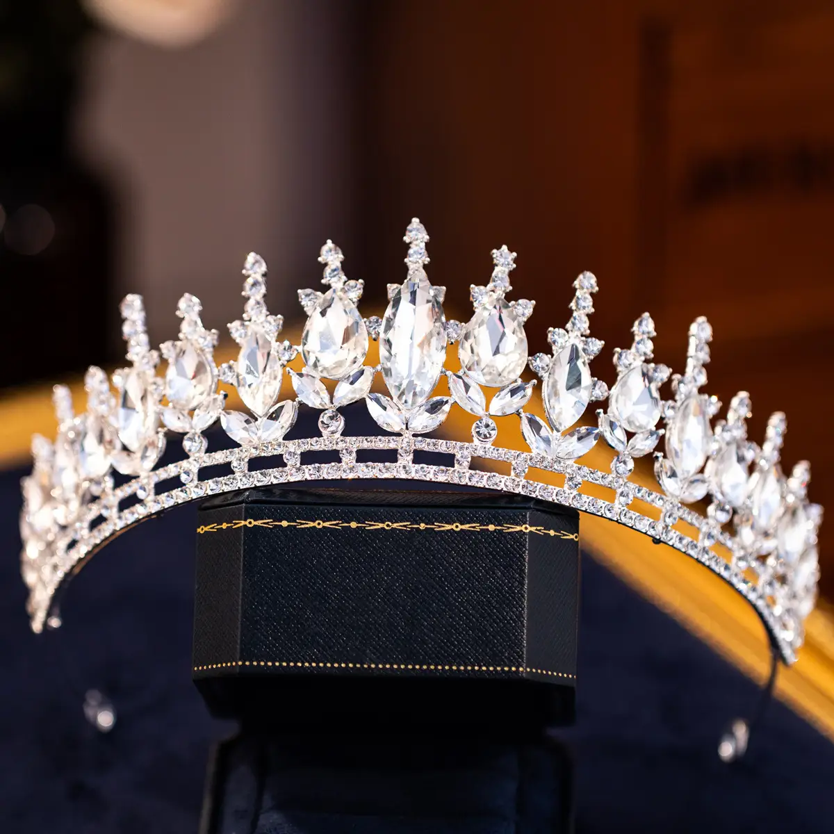 European & American Cross Border Bride Crown Crystal Birthday Headwear Vintage Queen Hair Accessories Ball Crown Original Wholesale