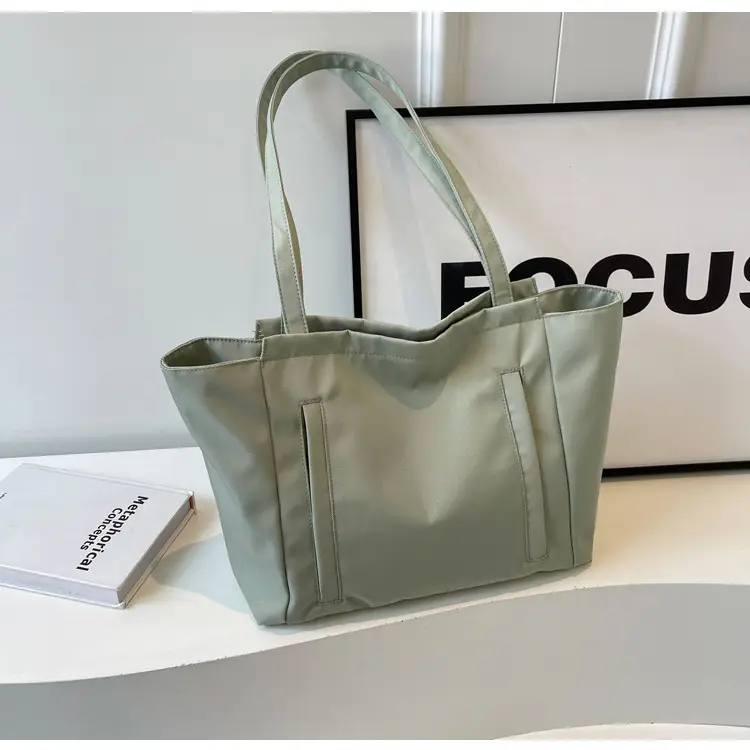 Women's Large Capacity Grey Nylon Tote Bag — feature 16