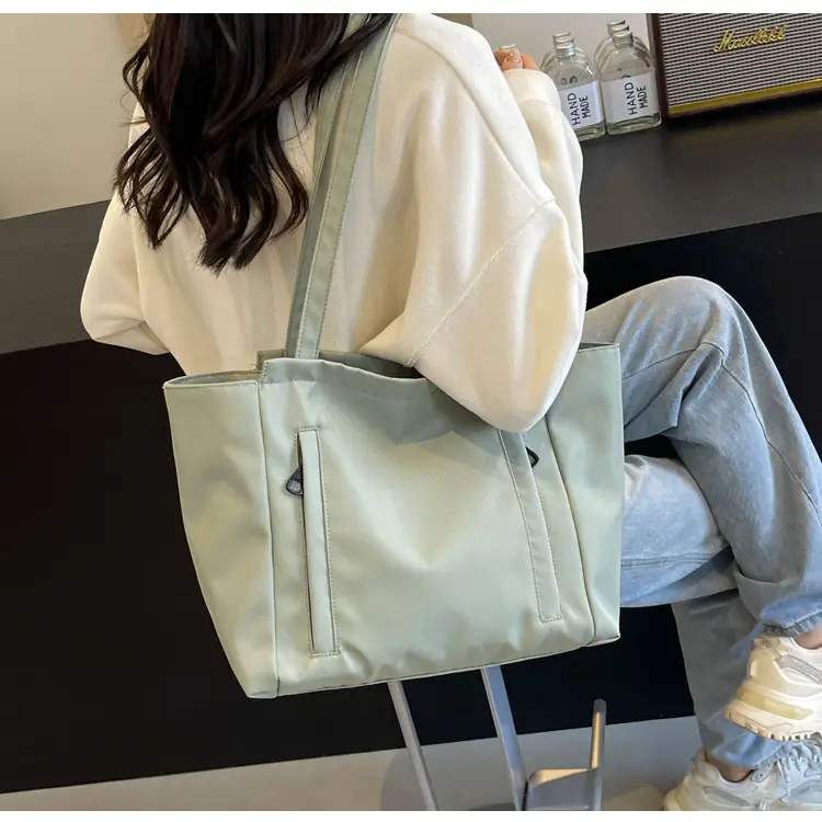 Women's Large Capacity Grey Nylon Tote Bag — feature 20