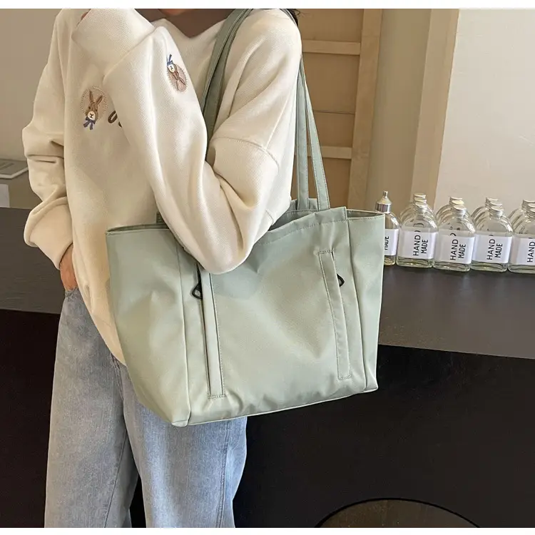 Women's Large Capacity Grey Nylon Tote Bag — feature 21