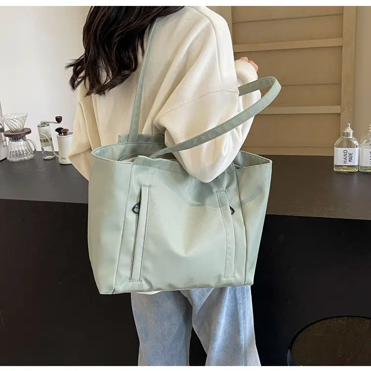 Women's Large Capacity Grey Nylon Tote Bag — feature 22