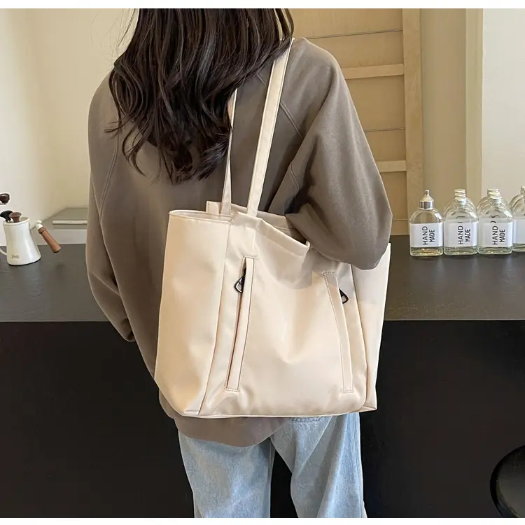 Women's Large Capacity Grey Nylon Tote Bag — feature 26
