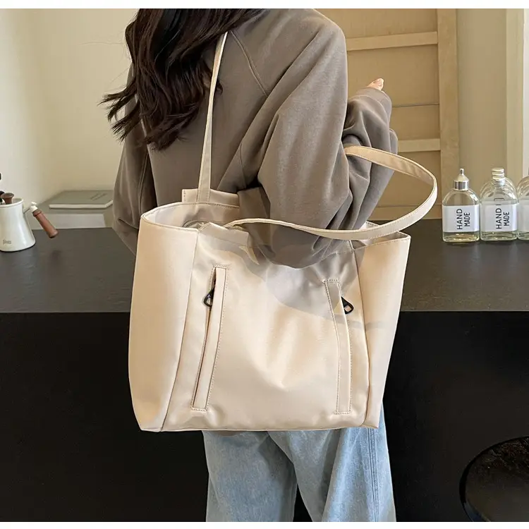 Women's Large Capacity Grey Nylon Tote Bag — feature 32