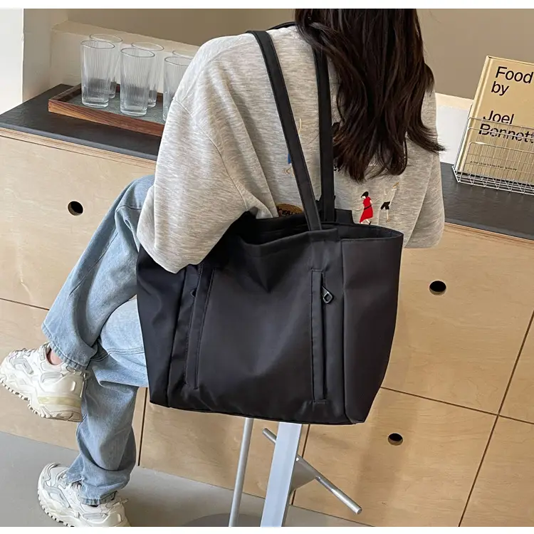 Women's Large Capacity Grey Nylon Tote Bag — feature 39