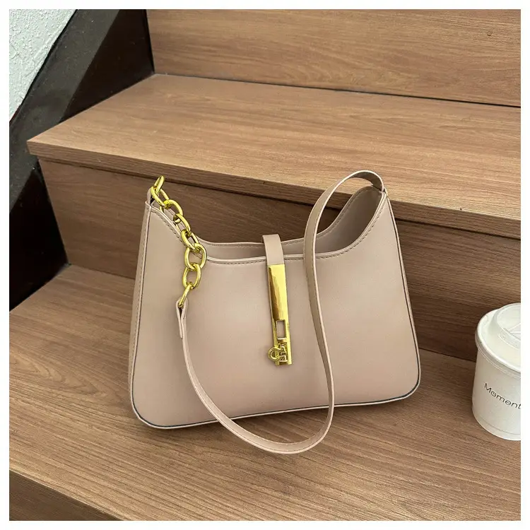 Women's Retro Crossbody Bag Brown Gold Chain — feature 21