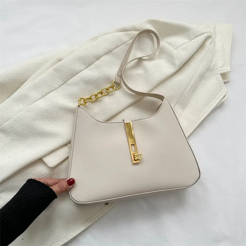 Women's Retro Crossbody Bag Brown Gold Chain