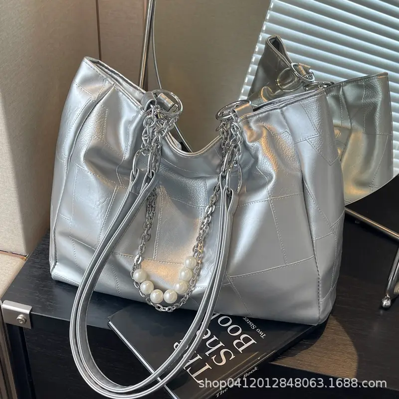 Women's Large Capacity Chain Pearl Tote Bag Cream - Image 6