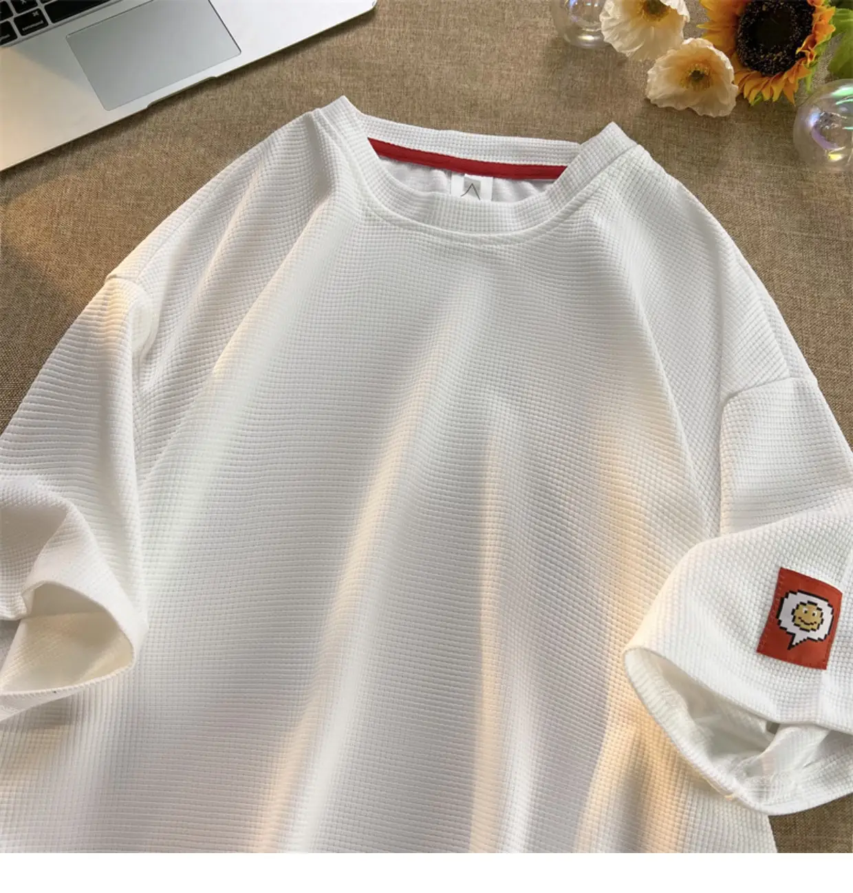 Black Loose Sleeve T-Shirt for Boys Teenage Wear — feature 7