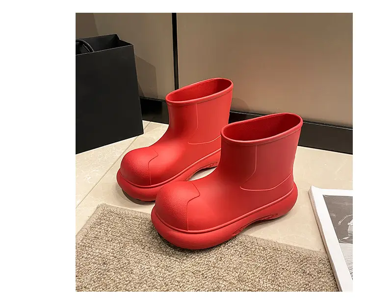 Internet Celebrity Rain Boots for Women 2025 New Clown Shoes Outdoor Thick-Soled Waterproof Non-Slip Rain Boots for Women Cute Short Boots — feature 13
