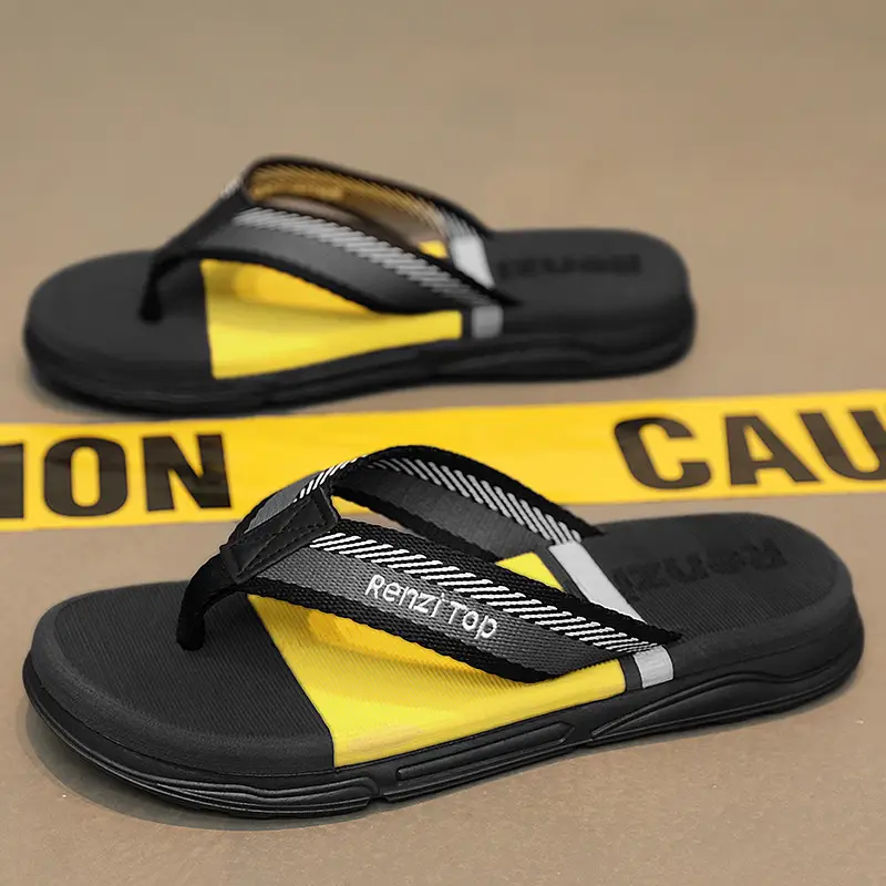 Men's Black Strap Clip Sandals Summer Wear