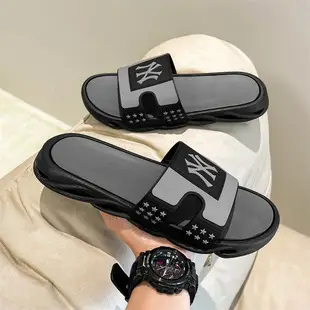 Men's Flip-Flops Lightweight Summer Outdoor Distinctive Sandals 2025 Fashionable New Sandals Outwear Microfiber Leather Slippers Trendy — feature 15