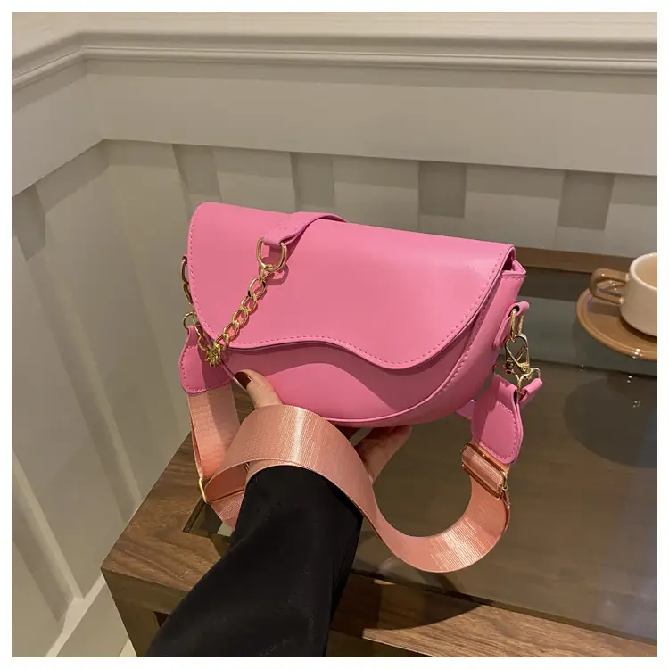 Pink Semi-Circular Chain Strap Shoulder Crossbody Bag - Image 4