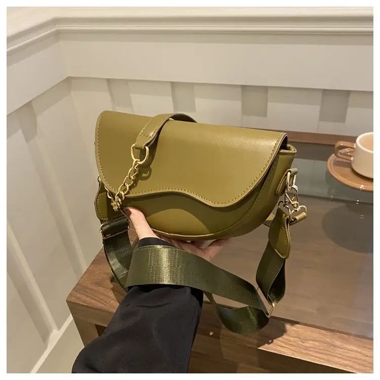 Pink Semi-Circular Chain Strap Shoulder Crossbody Bag - Image 6