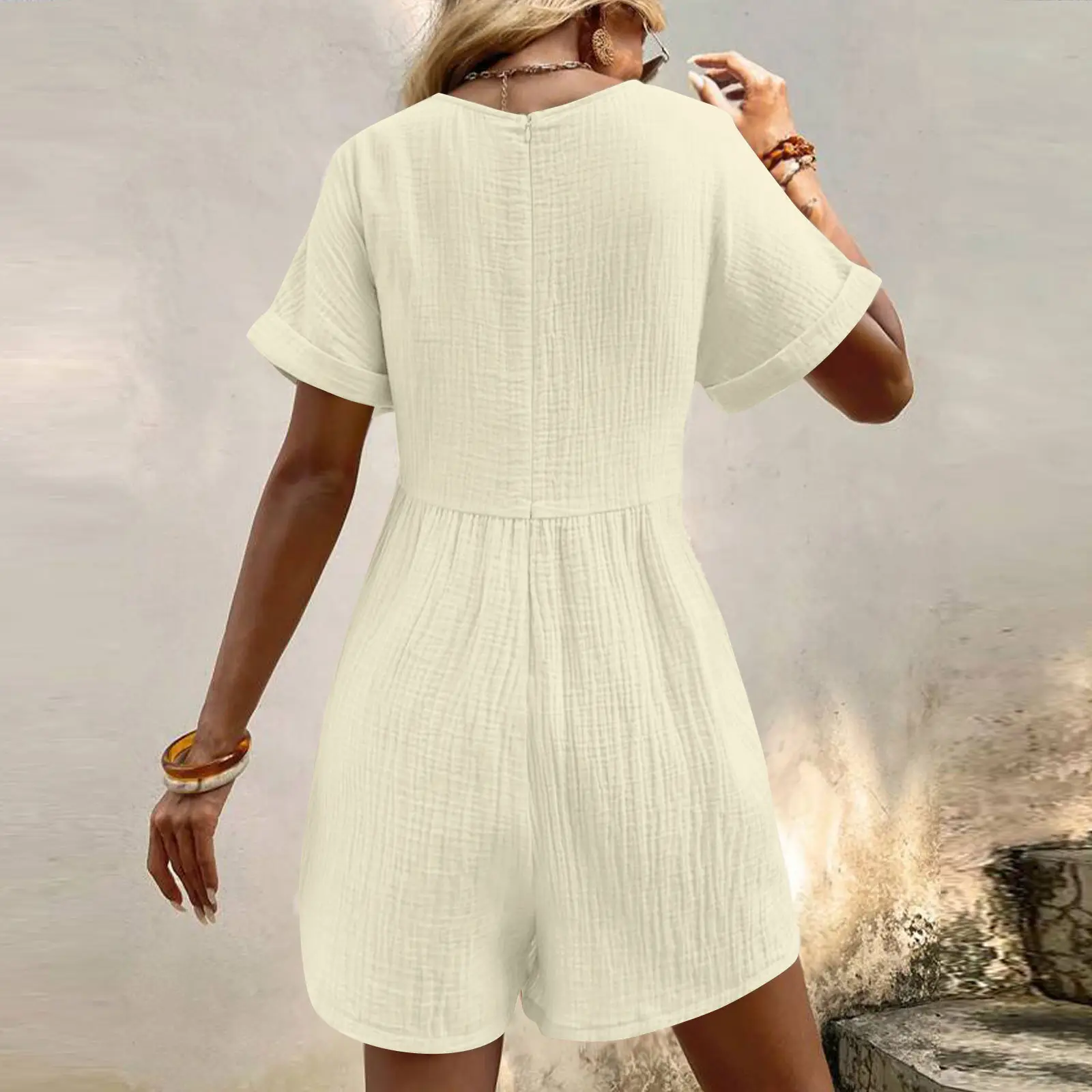 2024 Black V Neck Bat Cuff Shorts Set — feature 46