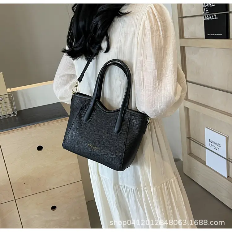 Pink Women's Portable Crossbody Bag 2024 New Arrival — feature 16