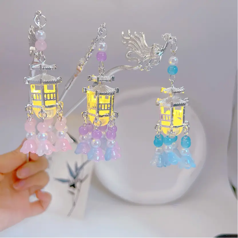 Palace Silver Luminous Lantern Hairpin with Wind Chime — feature 5