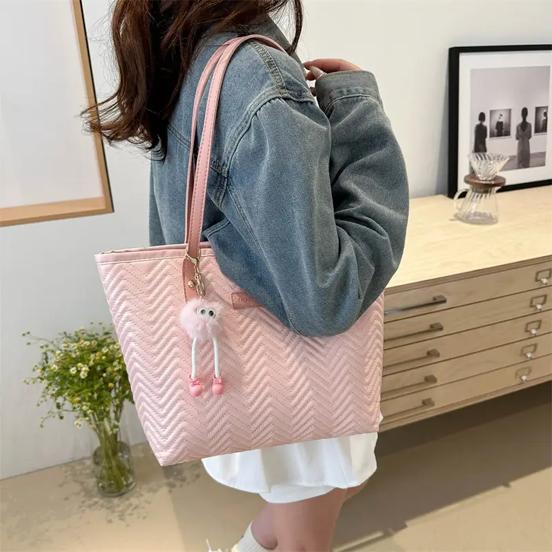 Women Large Shoulder Bag 2025 New Style Cream Chevron - Image 7