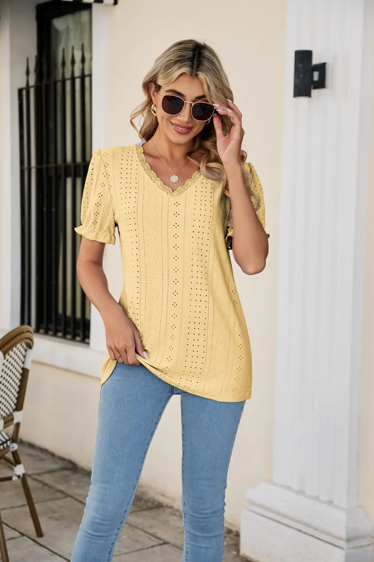 Women Pink Lace V-Neck T-Shirt Short Sleeve - Image 3