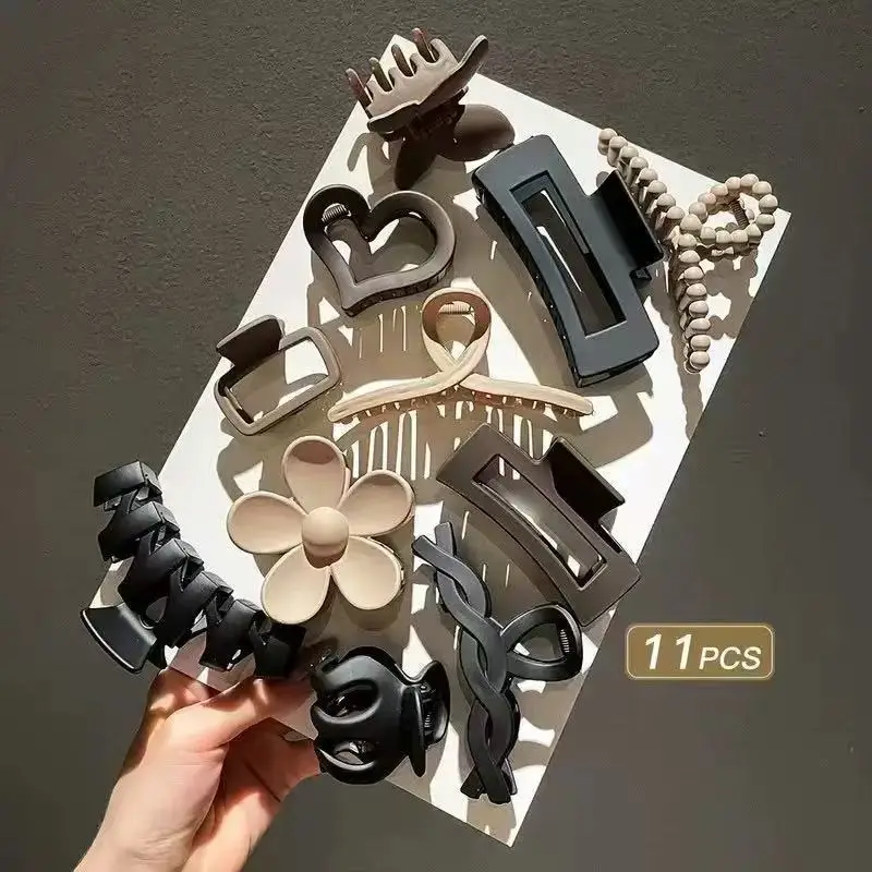 Classic Black Hair Clips for Women's Hair Styling - Image 12