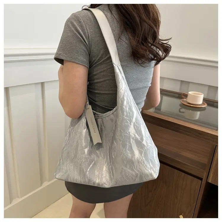2025 Summer Women's Silver Shoulder Bag Office Commuter Tote — feature 13