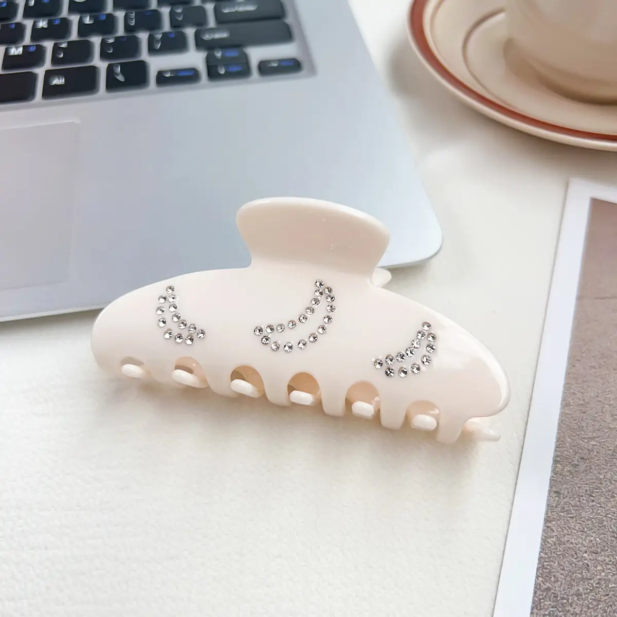 Elegant Diamond Hairpin Clip for Women - Image 3