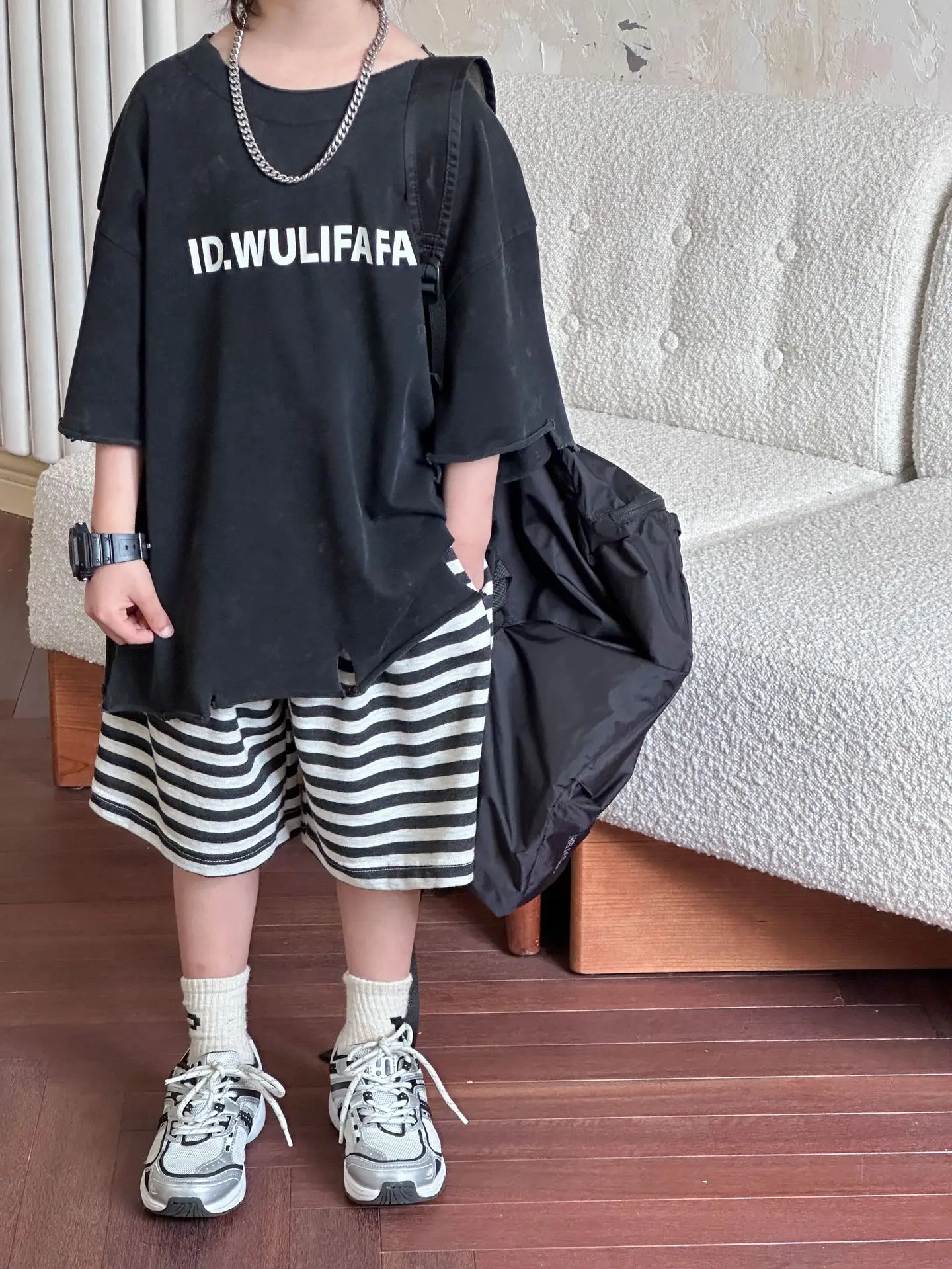 Pink Asymmetrical Kids T-Shirt with Cap & Shorts — feature 23