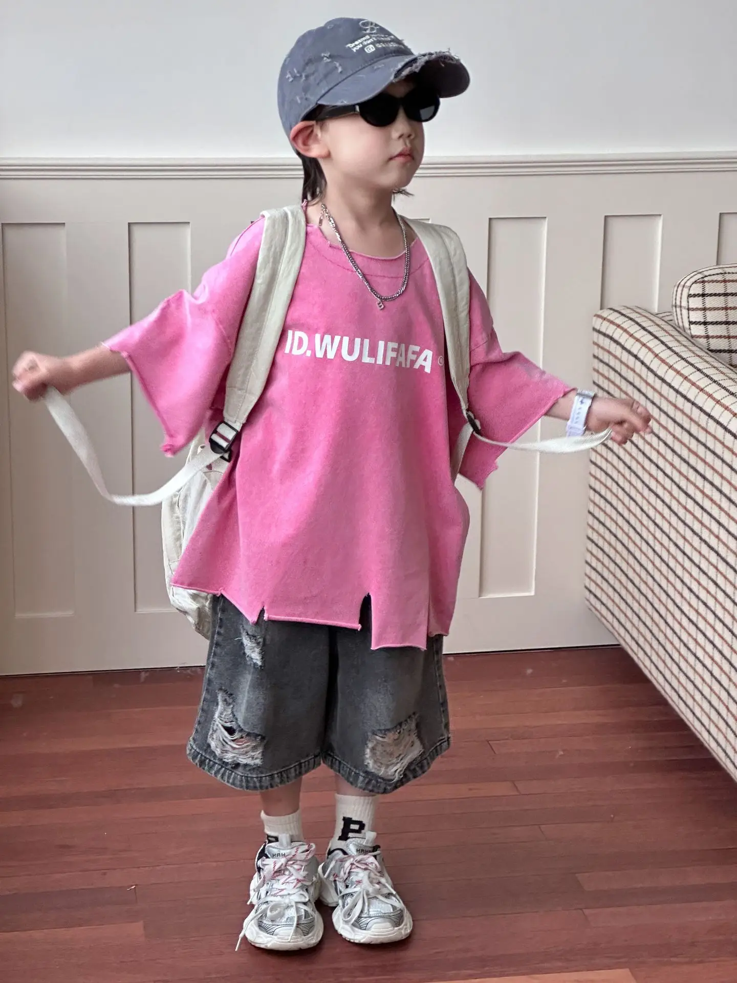 Pink Asymmetrical Kids T-Shirt with Cap & Shorts — feature 31