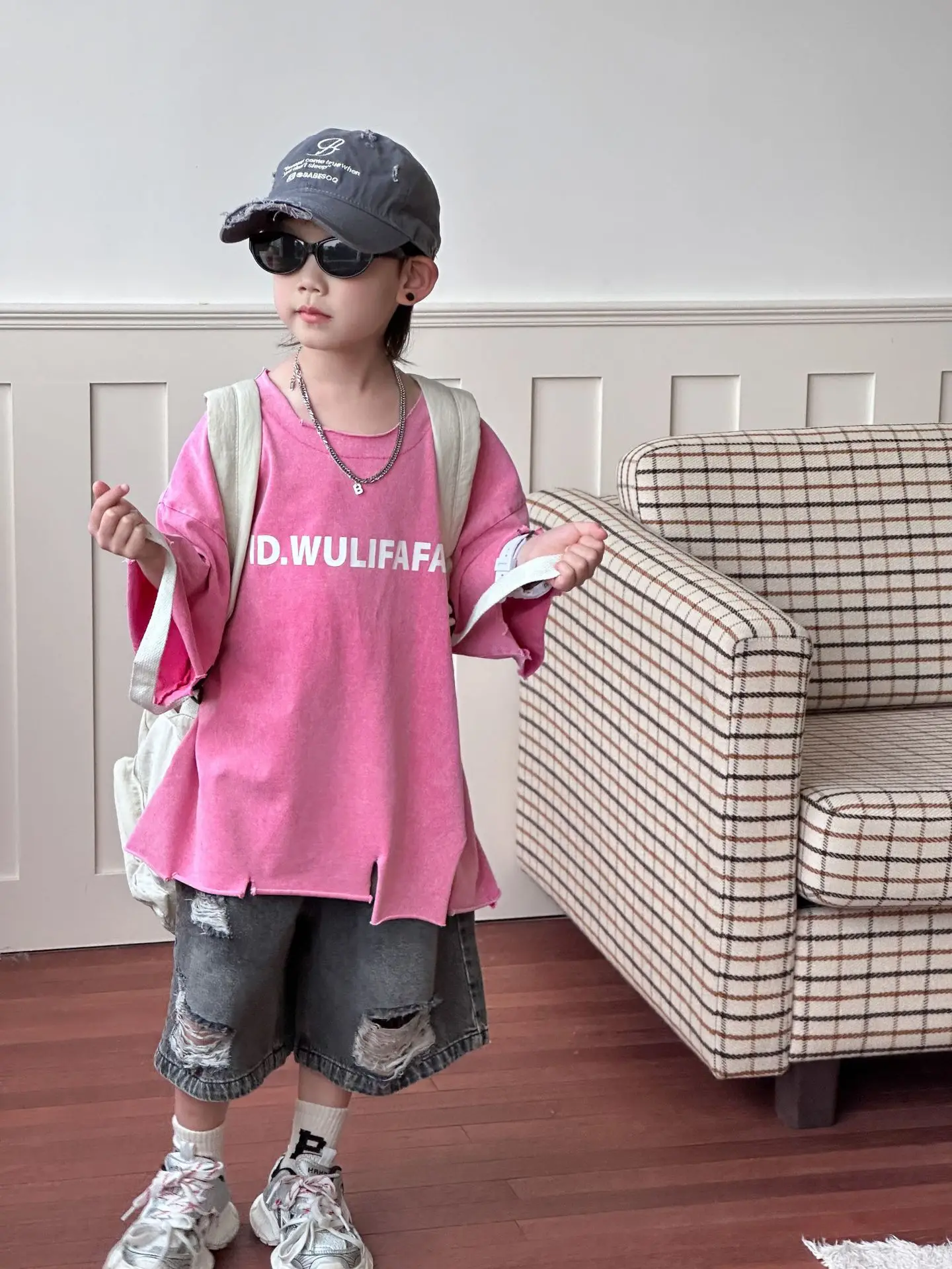Pink Asymmetrical Kids T-Shirt with Cap & Shorts — feature 33