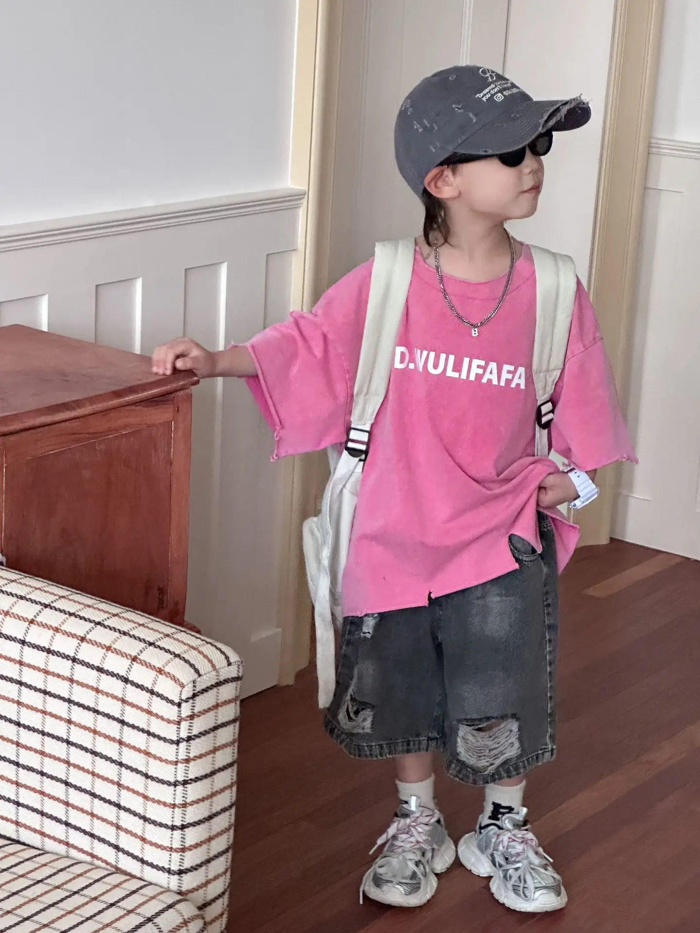 Pink Asymmetrical Kids T-Shirt with Cap & Shorts — feature 36