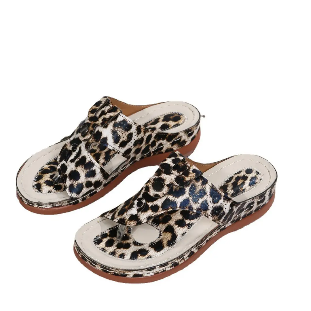 Foreign Trade Large Size Women's Slippers 2026 Spring and Summer New European and American Fashion Wedge Flip-Flops for Outdoor Wear Beach Women's Slippers - Image 9