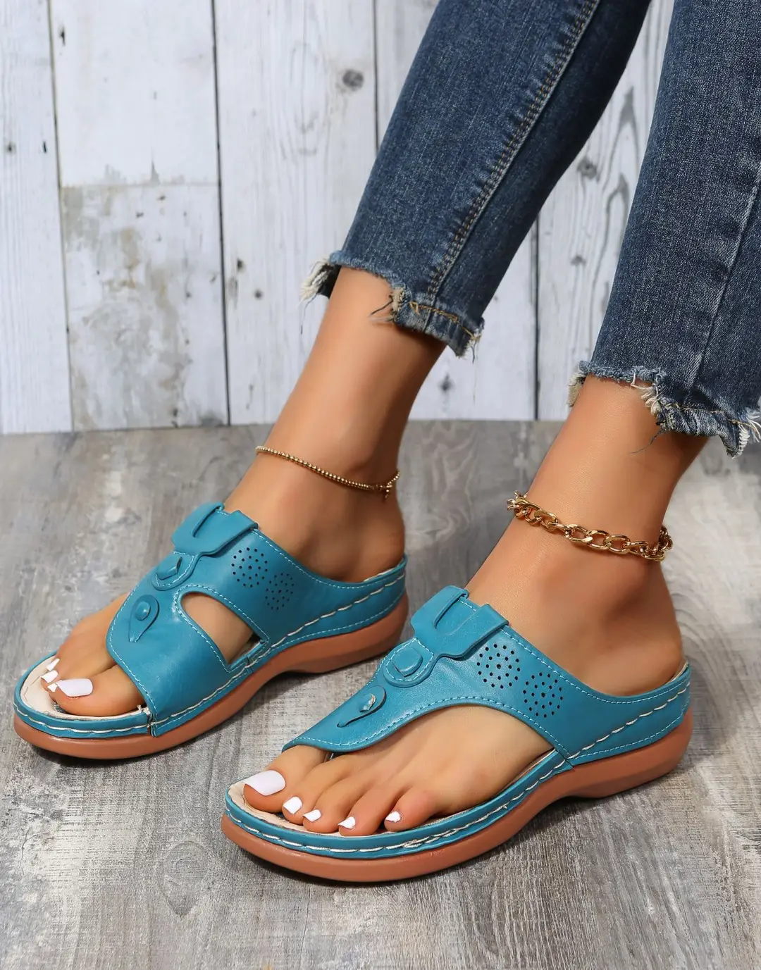 Foreign Trade Large Size Women's Slippers 2026 Spring and Summer New European and American Fashion Wedge Flip-Flops for Outdoor Wear Beach Women's Slippers — feature 19
