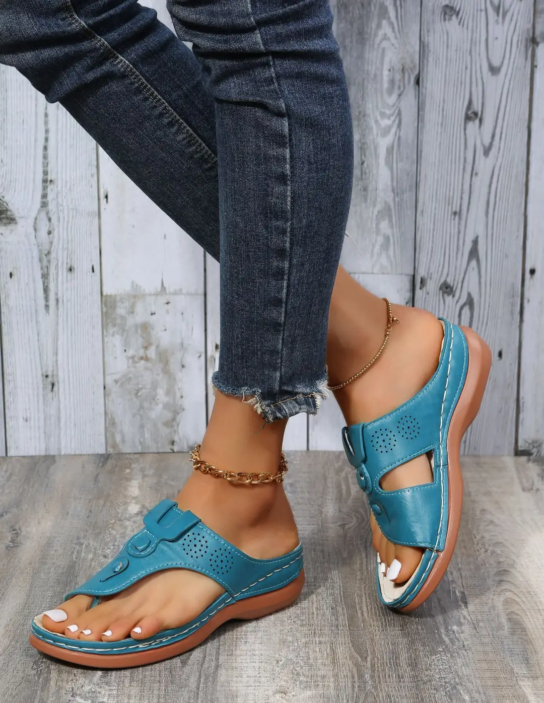 Foreign Trade Large Size Women's Slippers 2026 Spring and Summer New European and American Fashion Wedge Flip-Flops for Outdoor Wear Beach Women's Slippers — feature 20