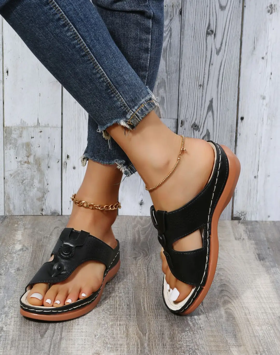 Foreign Trade Large Size Women's Slippers 2026 Spring and Summer New European and American Fashion Wedge Flip-Flops for Outdoor Wear Beach Women's Slippers — feature 7