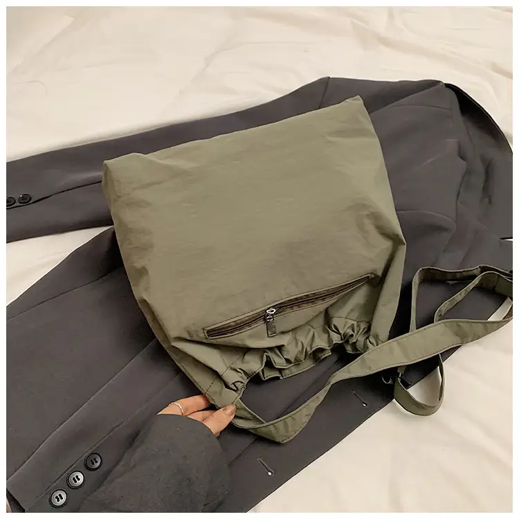 Women's Large Capacity Shoulder Bag for Class & Commuting — feature 21