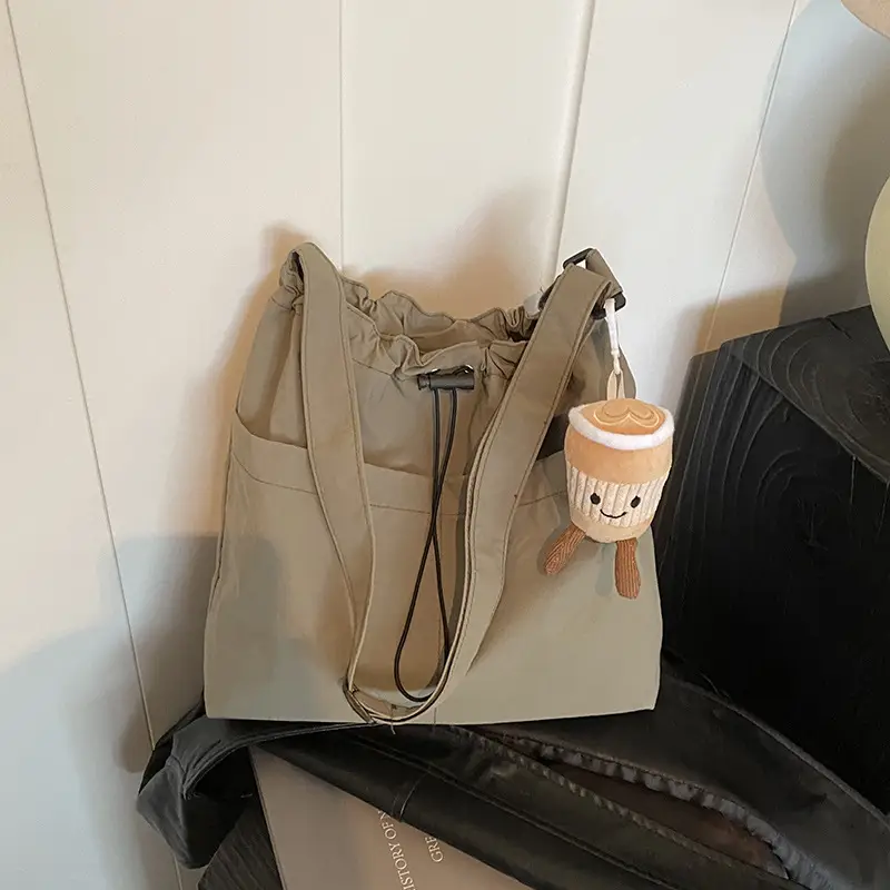 Women's Large Capacity Shoulder Bag for Class & Commuting - Image 7