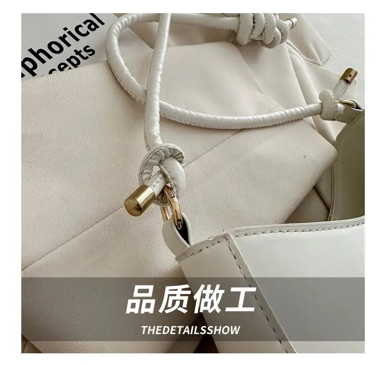 Black Half-Moon Crossbody Bag for Women 2025 — feature 4