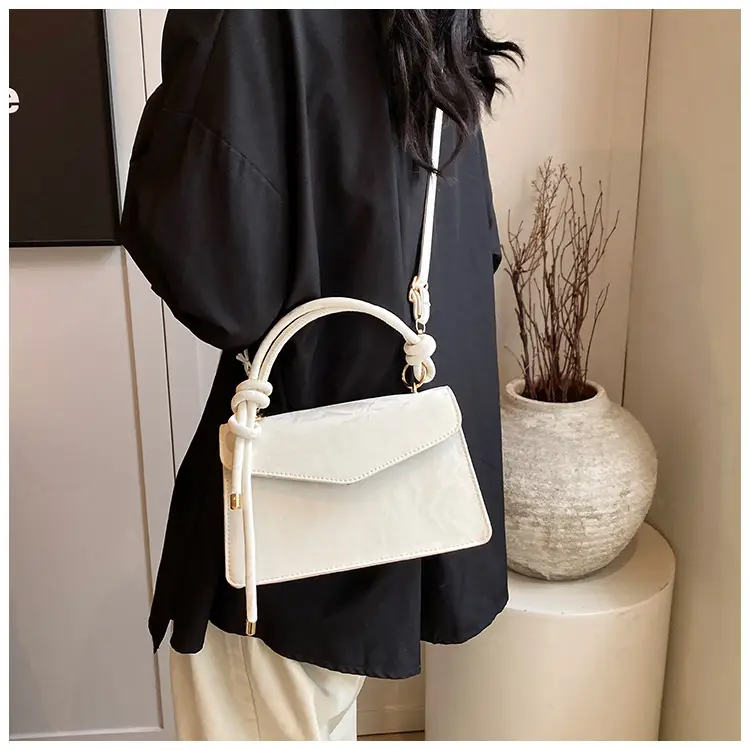 Women's Creamy Square Shoulder Messenger Bag 2024 — feature 15