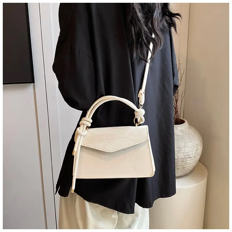 Women's Creamy Square Shoulder Messenger Bag 2024 — feature 16