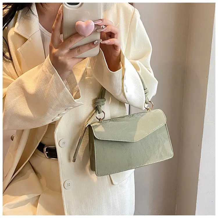 Women's Creamy Square Shoulder Messenger Bag 2024 — feature 24