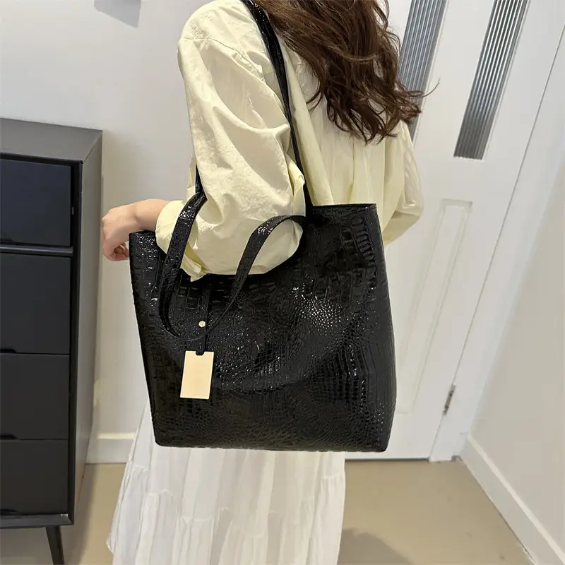2024 Black Crocodile PU Shoulder Bag for Women - Image 6