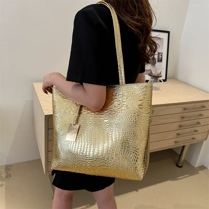 2024 Black Crocodile PU Shoulder Bag for Women - Image 7