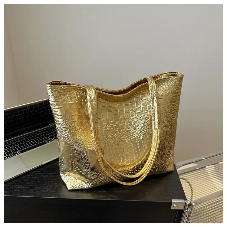 2024 Black Crocodile PU Shoulder Bag for Women — feature 21
