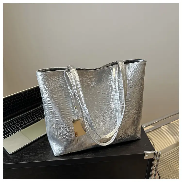 2024 Black Crocodile PU Shoulder Bag for Women — feature 22