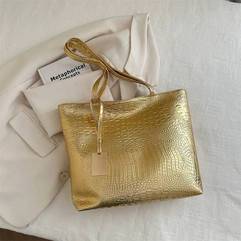 2024 Black Crocodile PU Shoulder Bag for Women - Image 2