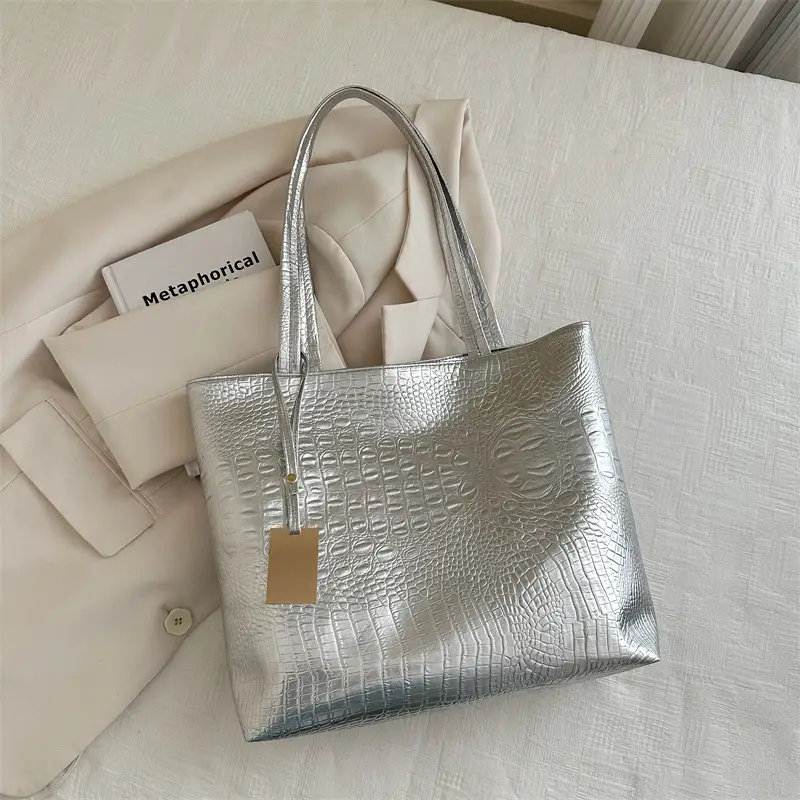 2024 Black Crocodile PU Shoulder Bag for Women - Image 3