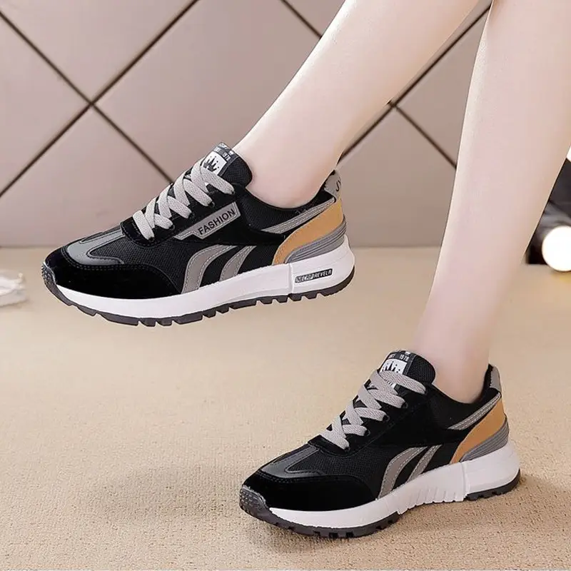 plus size Women sneaker Spring and Summer New Fashion Lightweight Forrest Gump Shoes Comfortable Forrest Gump Shoes Outdoor Casual Travel Shoes - Image 3