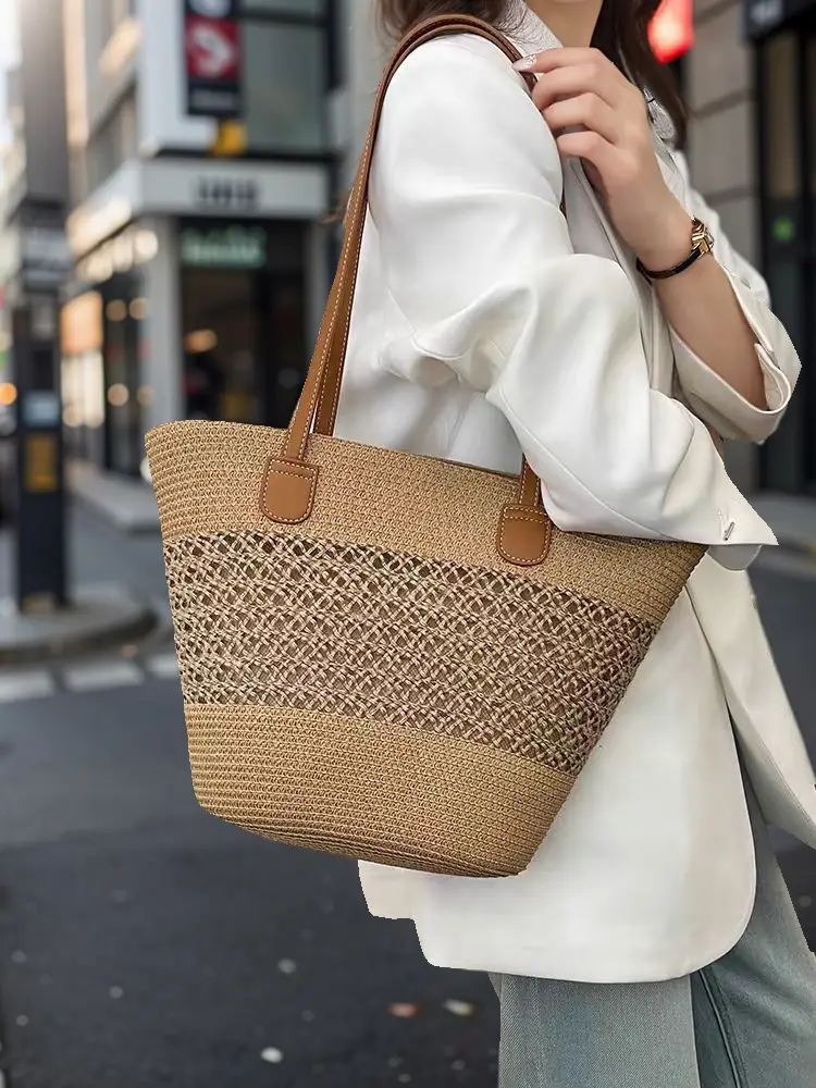 Women Straw Beach Tote Bag Large Capacity Seaside Handbag — feature 4