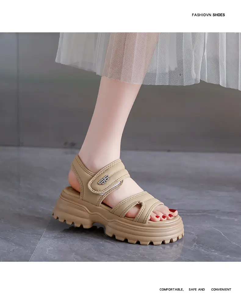 Net red muffin thick-soled sandals women's summer wholesale new casual Roman beach shoes increased all-match explosions for the little man — feature 23