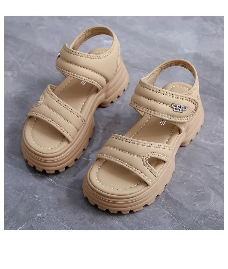 Net red muffin thick-soled sandals women's summer wholesale new casual Roman beach shoes increased all-match explosions for the little man — feature 30