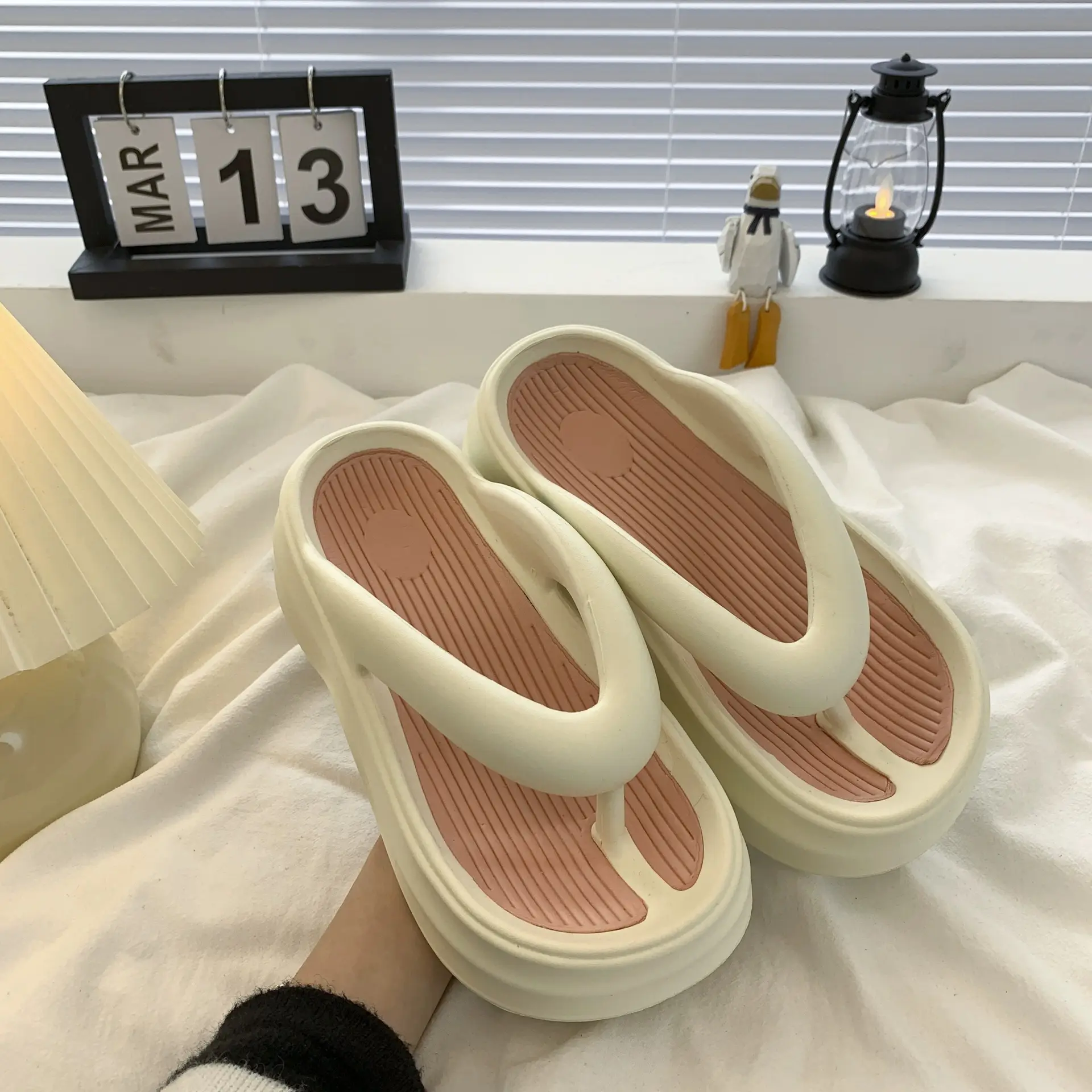 2024 Summer Flip-Flops 6cm Thick Non-Slip Beach Shoes - Image 7
